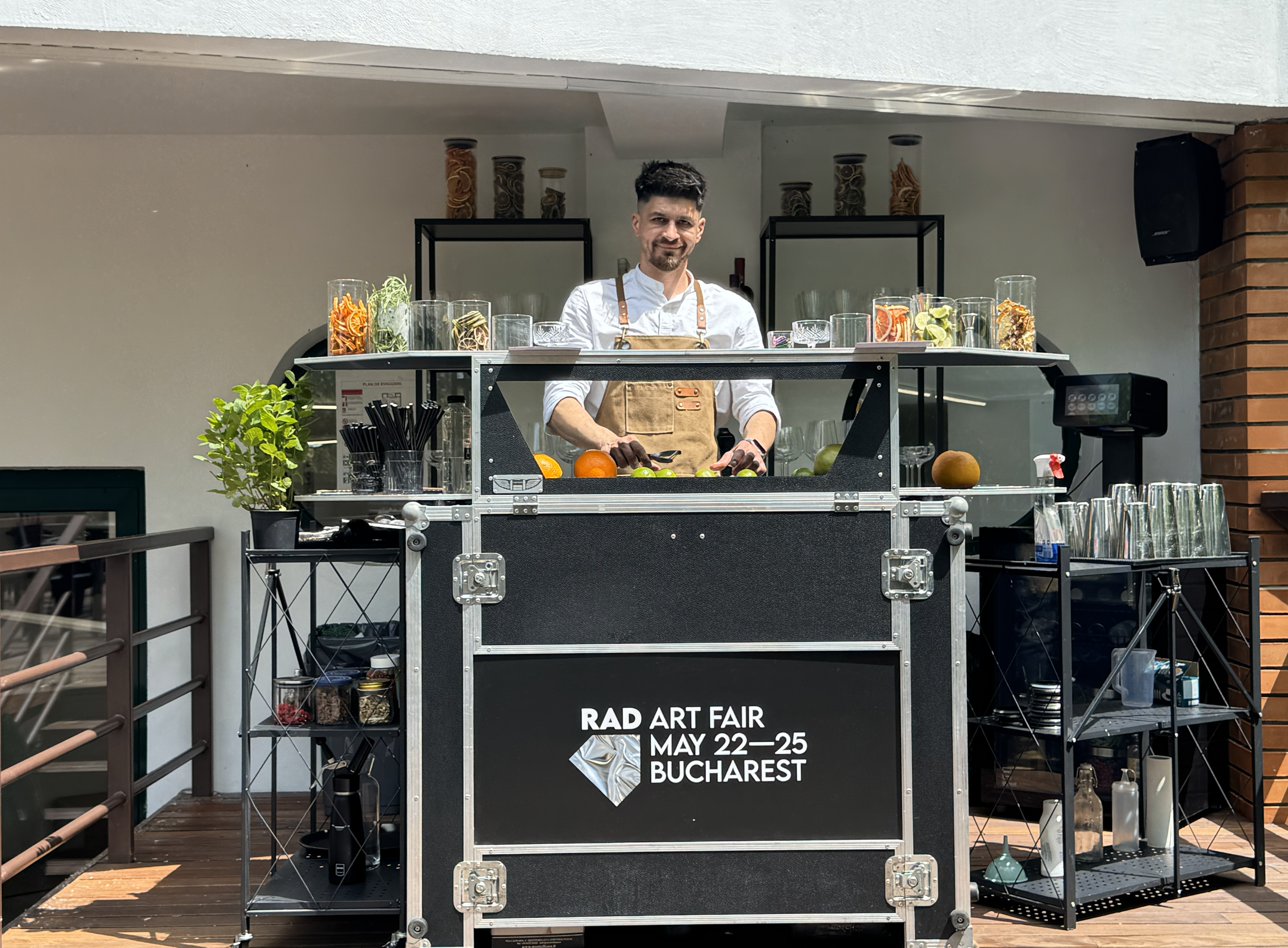 Seasonal concept bar